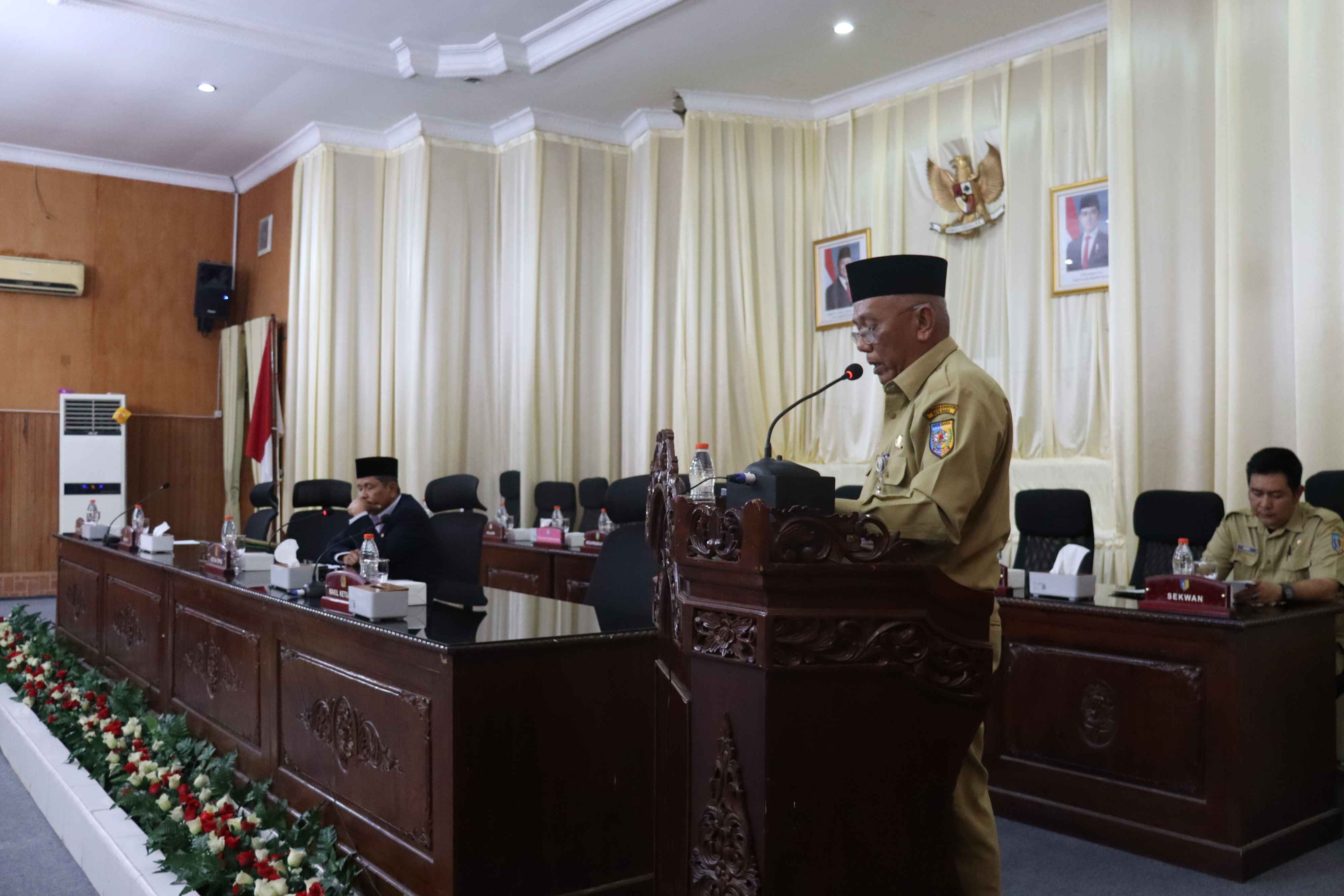 RAPAT PARIPURNA JAWABAN BUPATI TERHADAP PANDANGAN UMUM FRAKSI ATAS NOTA KUA-PPAS R. APBD TA. 2026